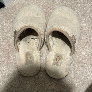 Ugg Slippers used size 7
